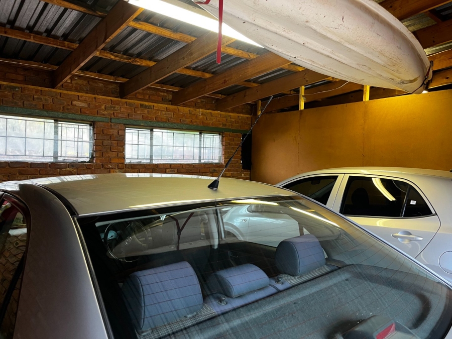 To Let Commercial Property for Rent in Schoemansville North West